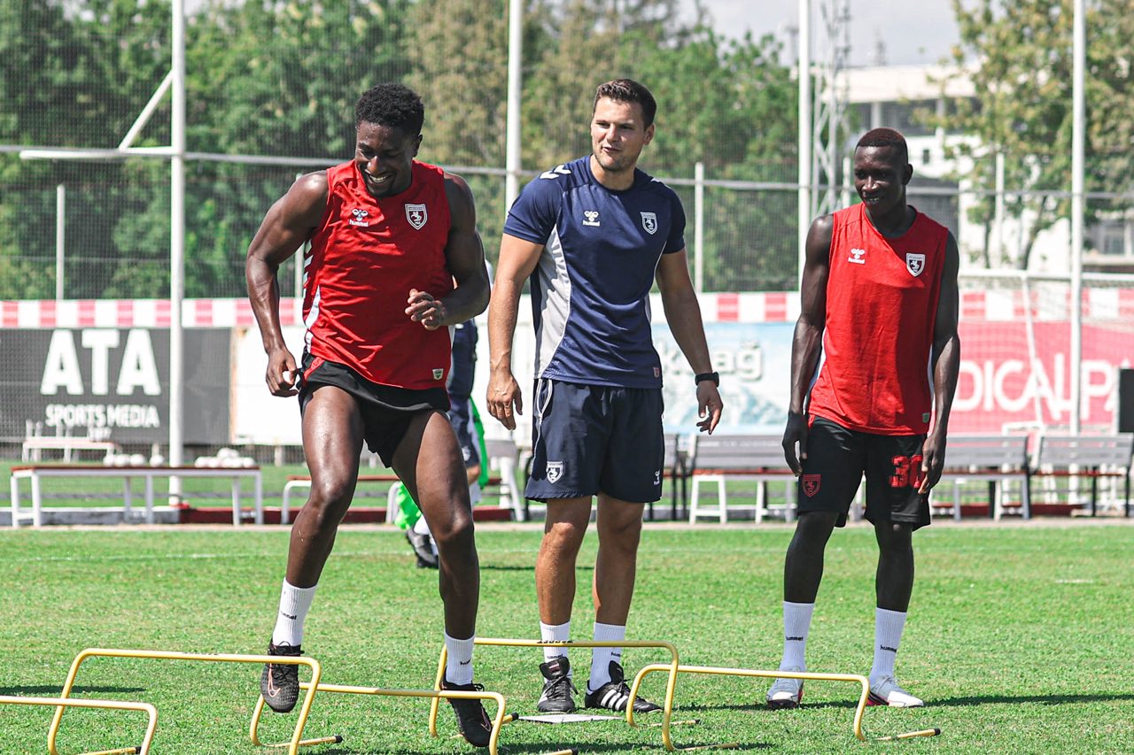 Çaykur Rizespor Başkanı Saruhan, kulübün finansal durumunu açıkladı: